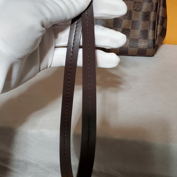 Authentic Louis Vuitton Damier Favorite MM SOLD - Picture 13 of 16